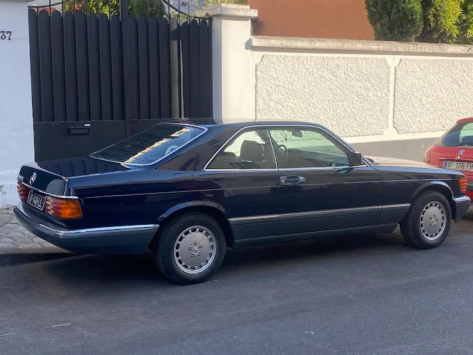 Mercedes coupé de collection restaurée